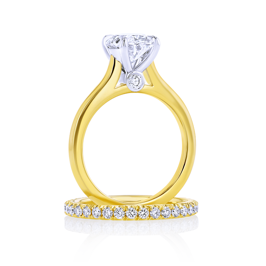 2-Carat Oval Diamond Engagement Ring - Marvels Co.